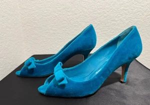 Vintage Bettye Muller Velvet Turquoise Peep Toe Bow Heel Pumps Sz 8 38 Italy - Picture 1 of 14