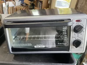 Toaster Oven BLACK&DECKER TO1322SBD 4-Slice - Clean Tested Works 775 - Picture 1 of 13