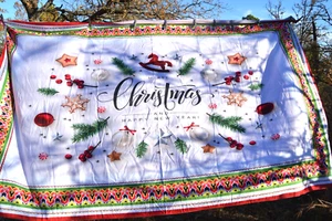 Merry Christmas & Happy New Years polyblend tablecloth 55x95" - Picture 1 of 1