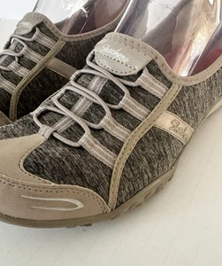 Skechers Relaxed Fit Women's 7.5 Gray/Tan Shoes Sneaker Memory Foam Comfort - Picture 1 of 10