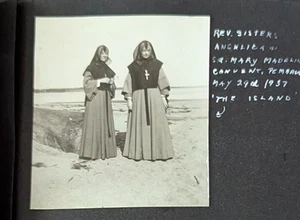 Vtg Photo Album Family Mostly 1930-40s Pembroke Convent Nuns Hockey Military - Picture 1 of 24