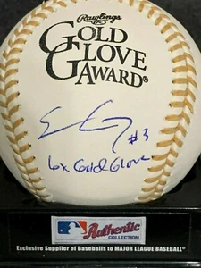 ERIC CHAVEZ OAKLAND A'S 6 X GOLD GLOVE SIGNED OML GOLD GLOVE BASEBALL - Picture 1 of 1
