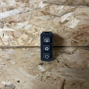 Botones de control de climatización BMW E36 318ti - Imagen 1 de 3