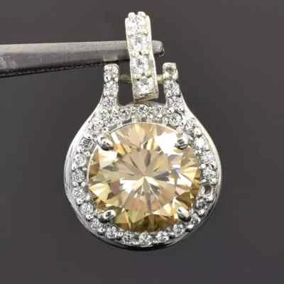 Colgante solitario de diamantes tratados con champán de 6,00 quilates certificado en plata 925 Foto 1 de 4