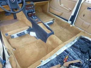 Juego de alfombras Mercedes Benz w123 RHD & LHD 200d,220d,230,240d,250,280e,300d,300td. - Imagen 1 de 5