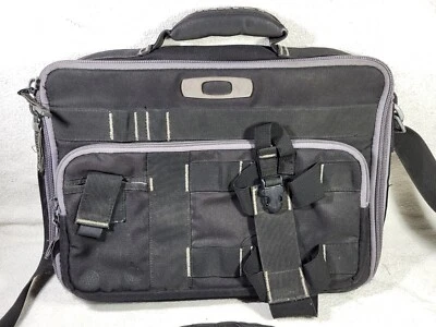 Portatil portátil Oakley negro minimalista vintage LEER  Foto 1 de 4