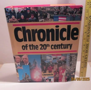 'CHRONICLE OF THE 20TH CENTURY HARDCOVER BY CLIFTON DANIEL VERY GOOD Dust Cover - Bild 1 von 7