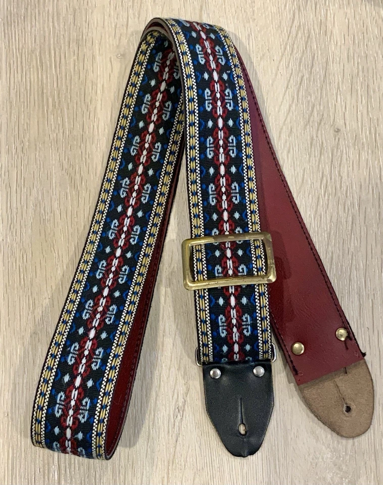 Correa de guitarra tejida estilo ACE Ventura Hippie Hootenanny de colección hecha en EE. UU. Foto 1 de 2