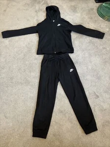 Nike Boys Black TrackSuit Size Large - Picture 1 of 5