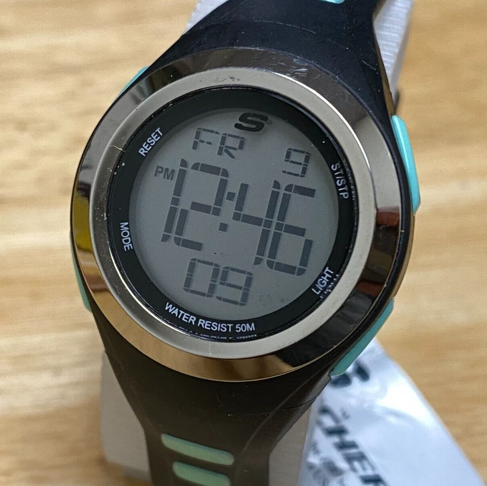 Reloj Skecher Digital Cuarzo Mujer 50m Plateado Negro Alarma Cronógrafo Batería Nueva Foto 1 de 4