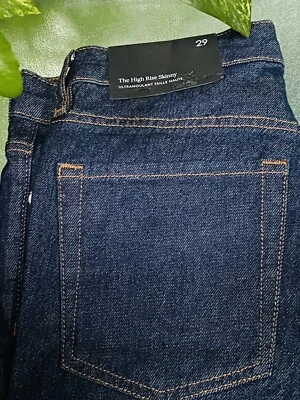 Pantalones de mezclilla ajustados de tiro alto Club Monaco para mujer. Talla 29. Nuevo con etiquetas Foto 1 de 4