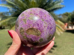 Stichtita púrpura pulido (Atlantisita) esfera hecha a mano 2,40 lb 3,83" - Imagen 1 de 10