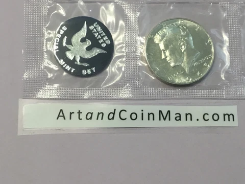 1965 SMS (SPECIAL MINT SET) 40% SILVER BU GEM UNCIRCULATED KENNEDY HALF DOLLAR Cover