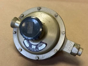 MATHESON GAS REGULATOR MODEL 70 2403 - Picture 1 of 6