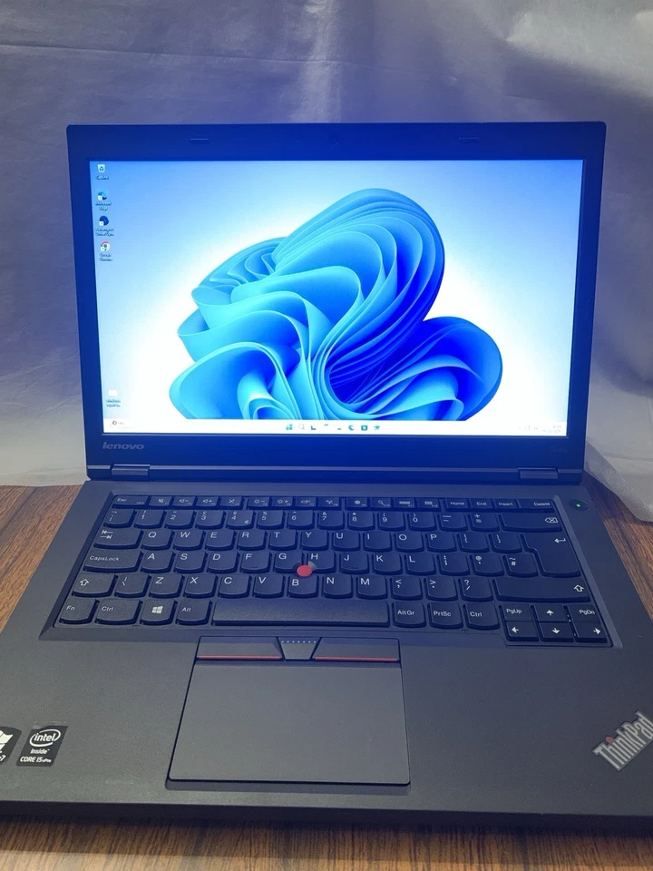 LENOVO Thinkpad T440p i5-4300M 2.60GHz, 8GB RAM, 240GB SSD, Win11 pro, Keyb UK - Immagine 1 di 4