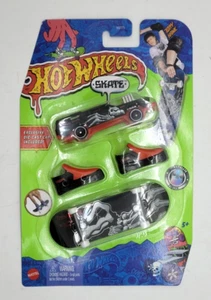 2022 Hot Wheels Skate Series Cruise Bruiser W/ Skateboard Tony Hawk BB13-526 - Picture 1 of 2