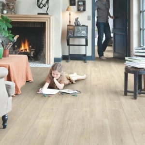 Tablones beige de roble cortado con sierra laminada Quick-Step IMU1857 franqueo disponible - Imagen 1 de 5