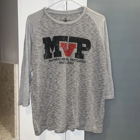 MVP Mayweather vs Pacquiao May 2015 gray shirt M Cover