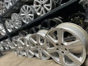 4x Alufelgen 17 Zoll Ford Mondeo BA7 Galaxy S-Max WA6 7,5Jx17 ET55 LK 5/108mm - Bild 1 von 6