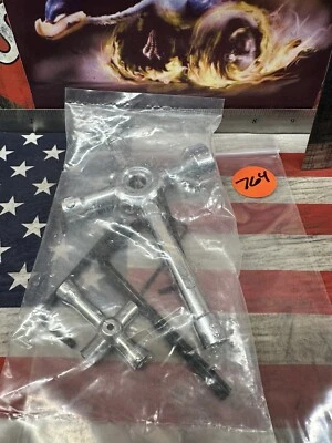 KIT DE HERRAMIENTAS RC: 7 piezas. / NUEVO Foto 1 de 4