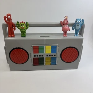 Yo Gabba Gabba! Musical Boom Box Theatre - ¡Funciona! 4 canciones 2008 - Imagen 1 de 17