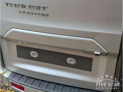 Ford Transit Custom Tailgate Number Plate Light Trim With Camera Rear 2017 — 第 1/4 张图片
