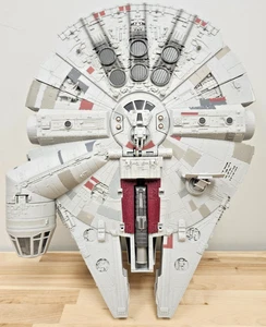 Hasbro Star Wars The Force Awakens Battle Action Millennium Falcon C-001C B3678 - Picture 1 of 17