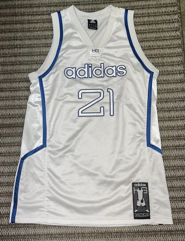 BASKETBALL JERSEY ADIDAS SHIRT KG MEN’S MEDIUM WHITE #21 EUC. 01/06 Cover