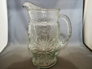 Retro Anchor Hocking Rainflower Pattern Clear Pitcher 32 oz  - Picture 1 of 7