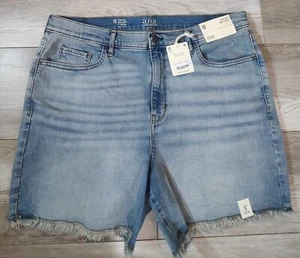 ANA A New Approach NWT Womens SZ 18 Blue Denim Mid-Rise Midi Shorts 5" Inseam  - Picture 1 of 15