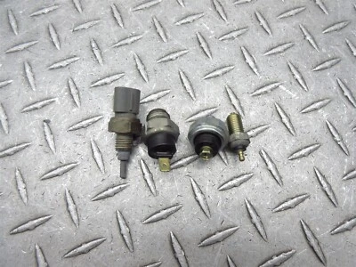 Lote de sensores de presión de aceite de temperatura Honda CBR929RRR CBR 929RRR 2001 00-01 Foto 1 de 4