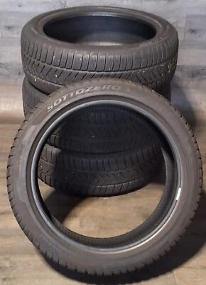 4 x 225/45 R19 96V Winterreifen Pirelli Sotto Zero 3 225 45 19 96 V RFT RSC ! - Bild 1 von 4