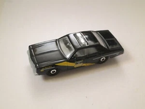 Coche de policía MATTEL Matchbox Dodge Monaco mb987 escala 1/64 contenedor suelto - Imagen 1 de 8
