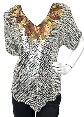 Blusa De Colección Jean Jospeh Le Bon Lentejuelas Seda Manga Dolman Plateada Dorada M Usada en Excelente Condición Foto 1 de 4