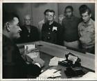 1963 Press Photo Judge Carl Denson releases prisoners for Christmas - hca94915