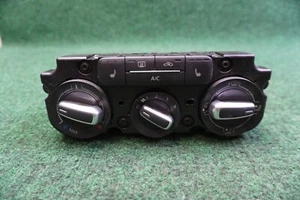 2015 16 17 VOLKSWAGEN JETTA AC Control 90151736 OEM - Picture 1 of 8