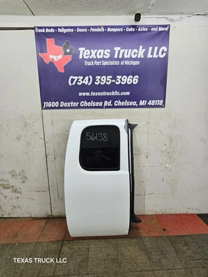 2007-2013 Chevrolet Silverado / GMC Sierra 1500 2500 3500 HD Passenger side Exte - Image 1 of 4