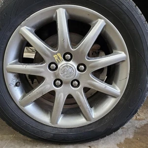 Wheel 17x7 9 Spoke Silver Finish Opt N75 ID Hbx Fits 06-08 LUCERNE 1146678 - Picture 1 of 15