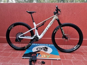 RRP 11000$ 2023 BMC Fourstroke AMP LT ONE Size Medium (40Miles) Great Condition - Picture 1 of 24