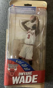 DWAYNE WADE MCFARLANE NBA SERIES 30 CHASE VARIANT /500 CHICAGO BULLS (2017) - Bild 1 von 2