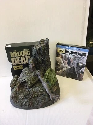 The Walking Dead Season 4 Limited Edition - Image 1 of 4