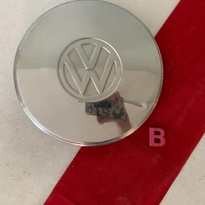 1975-1981 Volkswagen Dasher & Jetta Center Cap 321601151 D= 7.75"  - Image 1 of 4