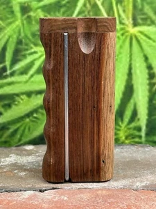 4" Caribbean Rosewood Twist Top Dugout With Red Shark Tip, Poker & Extra Spring - Picture 1 of 7