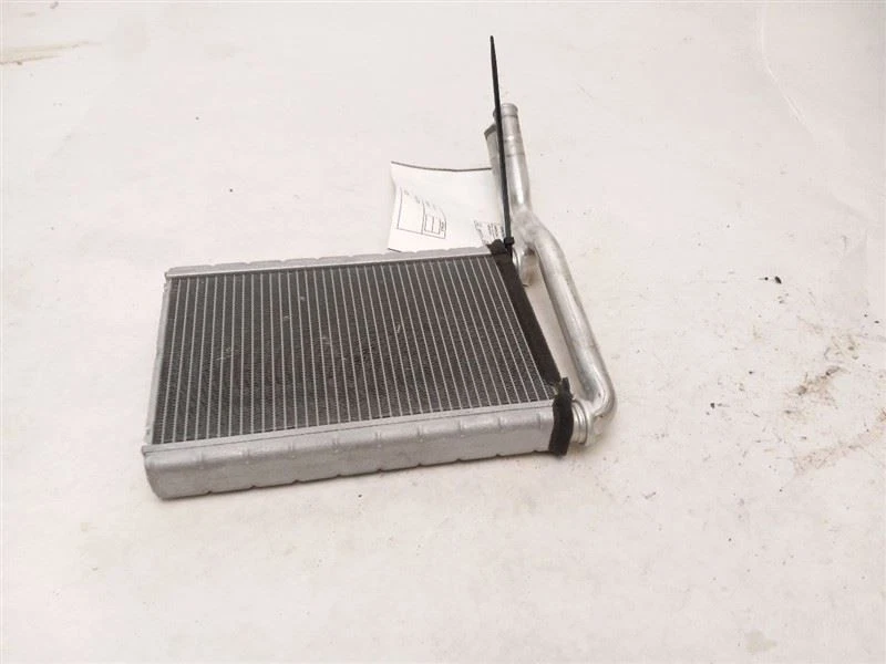Núcleo de calefacción para Toyota Prius C 2012-2019 OEM Foto 1 de 4