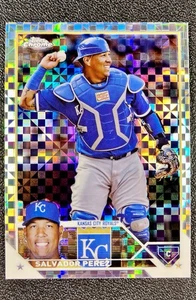 2023 Topps Chrome X-Fractor SALVADOR PEREZ #165 MLB Kansas City Royals - Picture 1 of 4