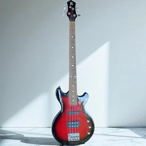 BC Rich R Electric Bass 4-String Short Scale Red Black Gradient Used - Picture 1 of 7