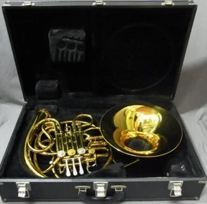 C.G.Conn 6D French Horn Full Double Used with Case Mouthpiece - Picture 1 of 9
