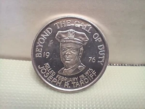 New Orleans Police Memorial Coin Joseph Tardiff EOW 1975 Karneval Münze - Bild 1 von 2