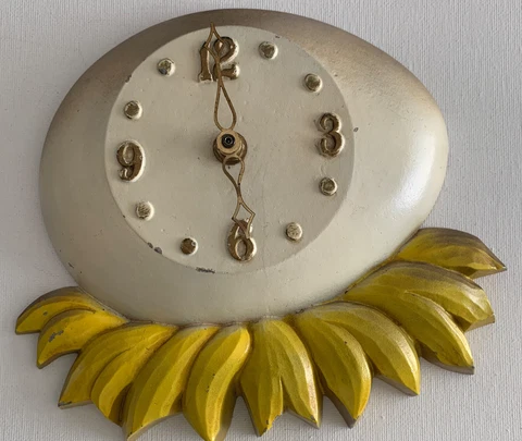 Vintage Cast Iron Wall Clock Egg on a Nest Sexton 1969 USA Chickens Farmhouse Cover