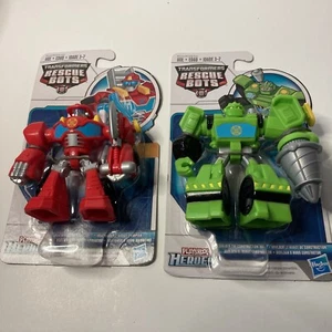 NEW Playskool Transformers Rescue Bots: Boulder the Construction Bot + Heatwave - Picture 1 of 2